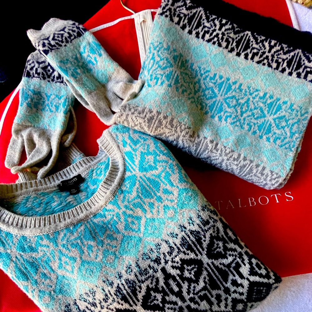 Talbots Nordic Lambswool blend crew neck sweater, matching scarf and gloves. EUC